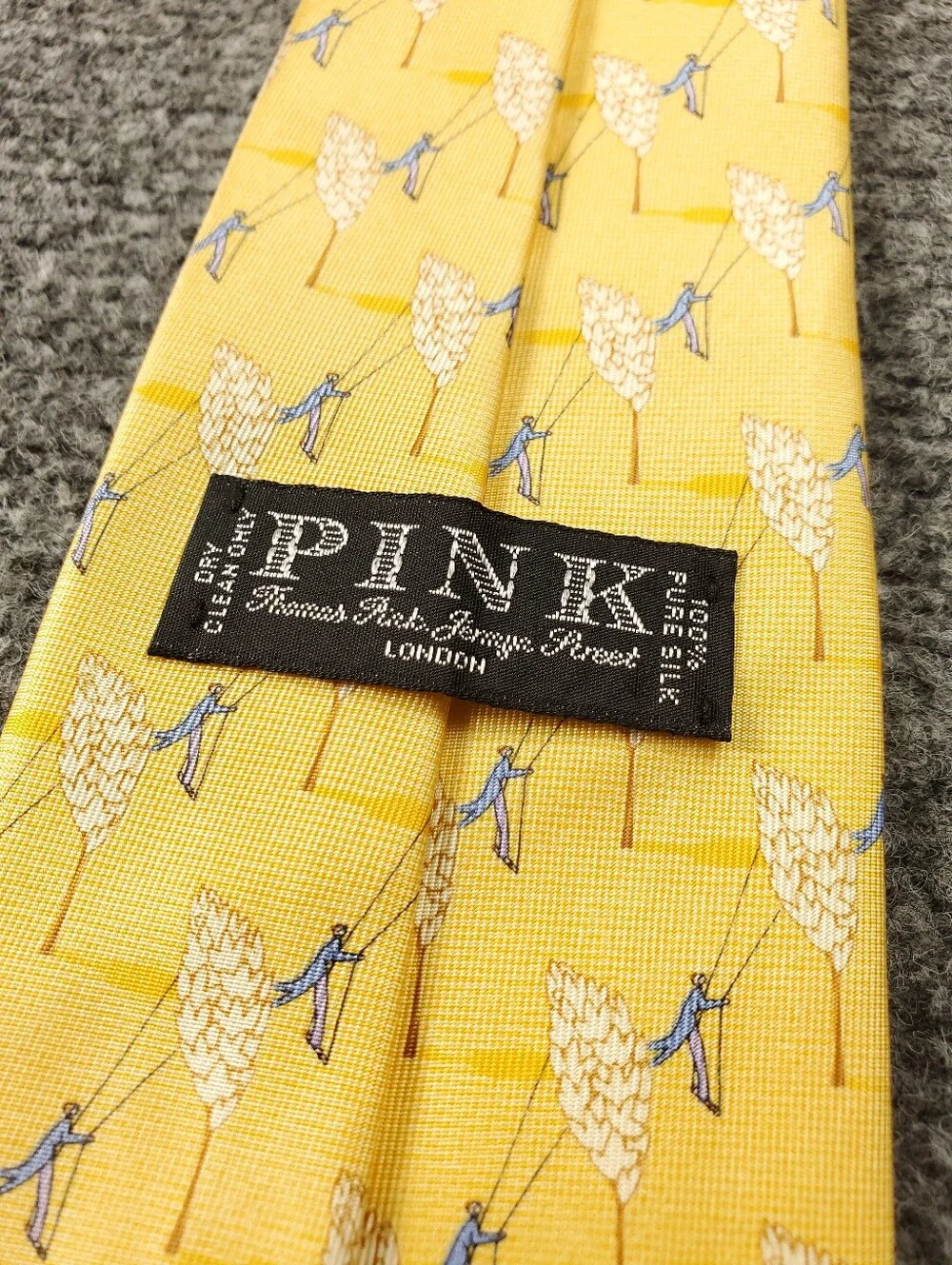 Thomas Pink Silk Tie Yellow Gold Tree Swing Novelty England 2001 Handmade